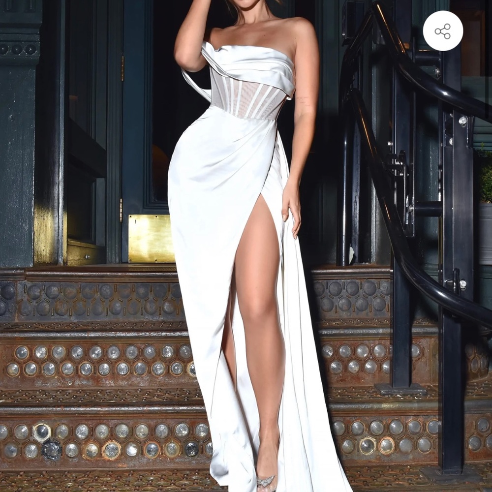 Miss Circle Rebeca White Satin High Slit Corset Gown